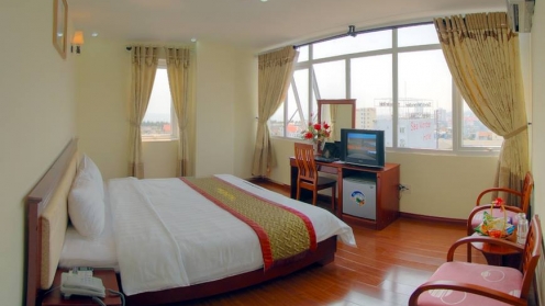 Cho thuê Nhà nghỉ 2 tầng, 15 PN, diện tích 250m2 đường Nguyễn Công Trứ